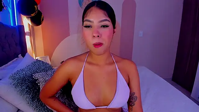 MadyLust online show from October 31, 5:52 am