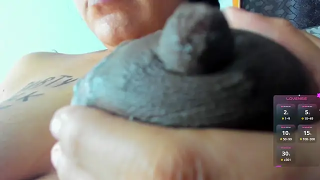 Venus Blackk online show from March 14, 10:49 pm