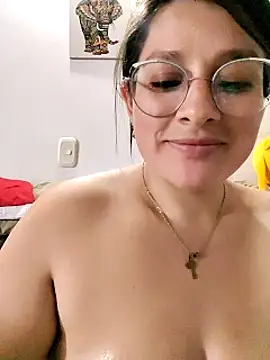 Snapshot of Neve_Collins chatting on December 29, 9:17 am Neve Collins online show from December 29, 9:17 am