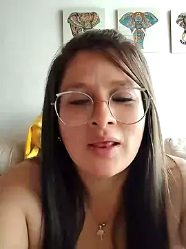 Snapshot of Neve_Collins chatting on February 6, 7:18 pm Neve Collins online show from February 6, 7:18 pm