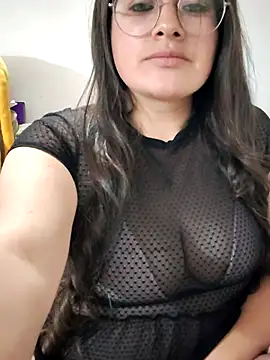 Snapshot of Neve_Collins chatting on February 16, 9:26 am Neve Collins online show from February 16, 9:26 am