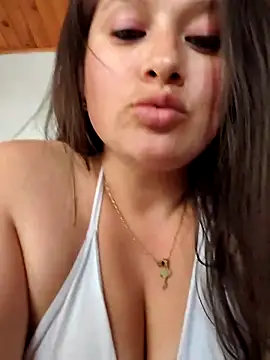 Snapshot of Neve_Collins chatting on March 13, 6:34 pm Neve Collins online show from March 13, 6:34 pm