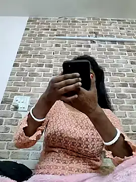 Snapshot of samosa73 chatting on January 21, 6:45 pm samosa73 online show from January 21, 6:45 pm