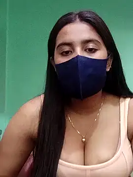 Snapshot of lovely-tanu chatting on December 13, 7:47 am lovely-tanu online show from December 13, 7:47 am