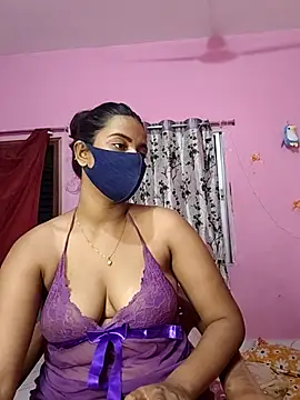 Snapshot of lovely-tanu chatting on September 13, 1:11 pm lovely-tanu online show from September 13, 1:11 pm