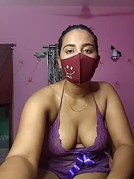 Snapshot of lovely-tanu chatting on September 25, 10:13 pm lovely-tanu online show from September 25, 10:13 pm