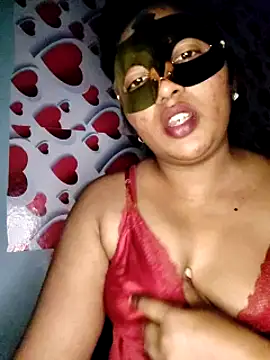 RomeoJuliet345 online show from January 24, 10:51 pm