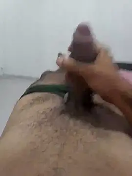 Leleko1997 online show from April 1, 4:46 am