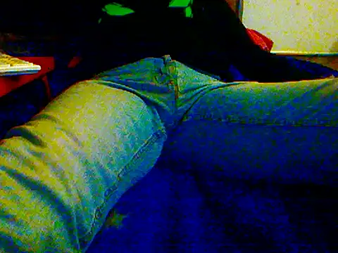 Snapshot of Adi1985gda chatting on December 19, 4:25 pm Adi1985gda online show from December 19, 4:25 pm