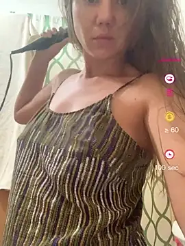 Snapshot of MiraMiss chatting on June 9, 4:46 am MiraMiss online show from June 9, 4:46 am
