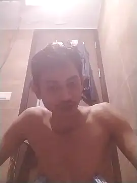 jenilmax online show from February 12, 1:27 pm