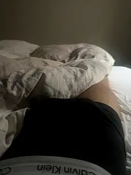 Snapshot of TheRealN1D chatting on December 2, 12:18 pm TheRealN1D online show from December 2, 12:18 pm