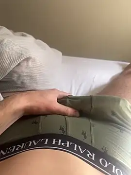 Snapshot of TheRealN1D chatting on March 21, 9:56 am TheRealN1D online show from March 21, 9:56 am