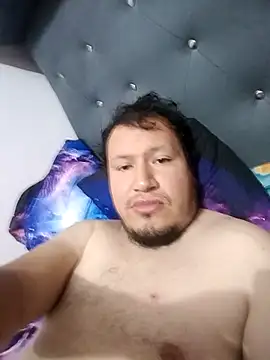 Snapshot of Alee3xxx chatting on September 30, 5:12 am Alee3xxx online show from September 30, 5:12 am