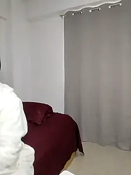 Snapshot of Alison_fitness chatting on January 22, 11:01 am Alison fitness online show from January 22, 11:01 am