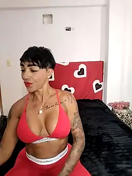Snapshot of Alison_fitness chatting on February 17, 7:42 pm Alison fitness online show from February 17, 7:42 pm
