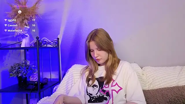 Snapshot of EvaStevs chatting on January 10, 10:25 pm EvaStevs online show from January 10, 10:25 pm