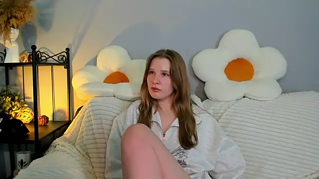 Snapshot of EvaStevs chatting on February 3, 3:53 am EvaStevs online show from February 3, 3:53 am