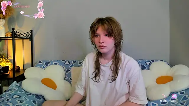 Snapshot of EvaStevs chatting on February 23, 6:45 pm EvaStevs online show from February 23, 6:45 pm