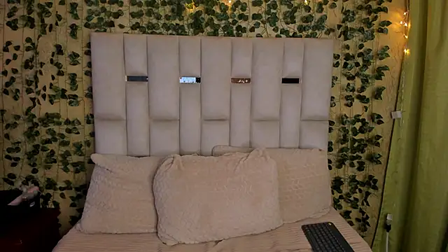 jenifer  power10 online show from January 15, 12:36 pm