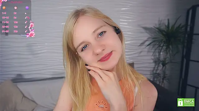 OdelinaFicken online show from September 17, 6:15 am