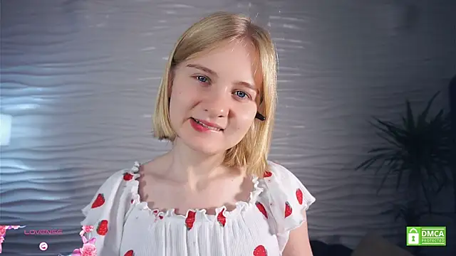 OdelinaFicken online show from October 23, 5:18 am