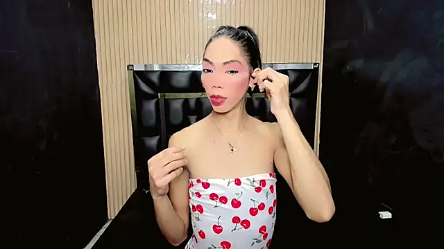 Luna and valery online show from April 17, 7:39 pm