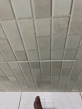 Snapshot of rodrigo21Cm_ chatting on February 14, 2:28 am rodrigo21Cm online show from February 14, 2:28 am