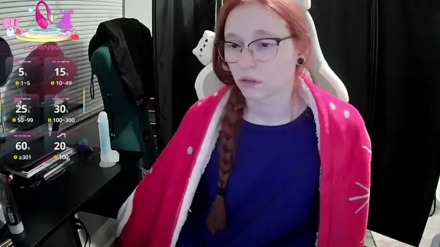 LilyFoxxx online show from March 19, 3:20 am