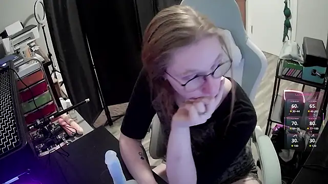 LilyFoxxx online show from March 16, 5:55 am