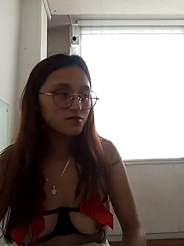 Snapshot of AddisonMars chatting on December 30, 4:19 pm AddisonMars online show from December 30, 4:19 pm