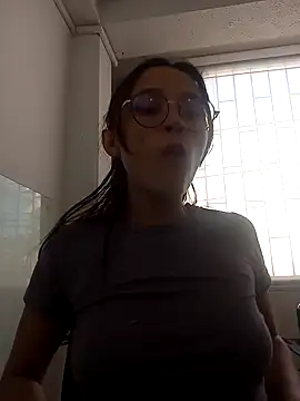 Snapshot of AddisonMars chatting on January 16, 3:46 pm AddisonMars online show from January 16, 3:46 pm