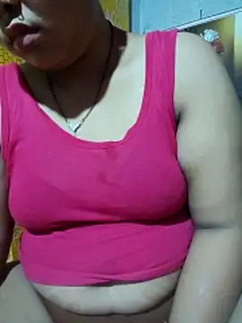 Snapshot of Super-Couple chatting on May 3, 12:49 am Super-Couple online show from May 3, 12:49 am