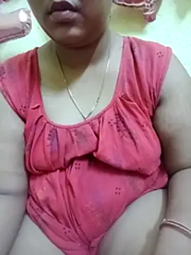 Snapshot of Super-Couple chatting on May 29, 4:05 pm Super-Couple online show from May 29, 4:05 pm