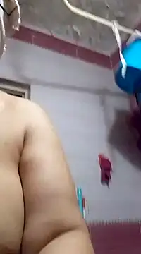 Snapshot of Osha10 chatting on December 17, 5:04 pm Osha10 online show from December 17, 5:04 pm