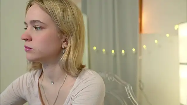 lolly pie online show from December 10, 3:12 pm