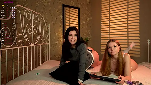 Hidden boobs online show from January 15, 8:52 am