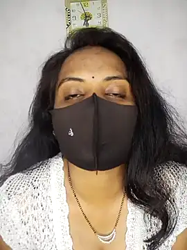 Snapshot of Choclet_bhabhi chatting on January 3, 1:36 pm Choclet bhabhi online show from January 3, 1:36 pm