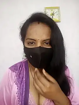 Snapshot of Choclet_bhabhi chatting on January 5, 7:49 am Choclet bhabhi online show from January 5, 7:49 am