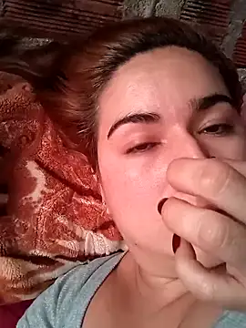 Snapshot of alexax0 chatting on February 11, 9:14 pm alexax0 online show from February 11, 9:14 pm