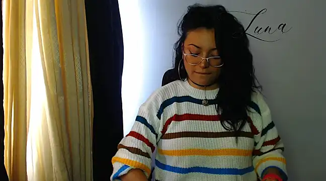 Snapshot of Lunavega1 chatting on March 5, 4:46 pm Lunavega1 online show from March 5, 4:46 pm