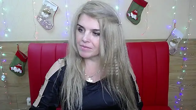 Julya Barbi online show from December 18, 9:29 pm