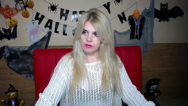 Julya Barbi online show from October 30, 6:04 am