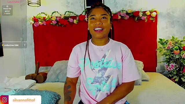 SilvannaFit online show from November 30, 9:13 am