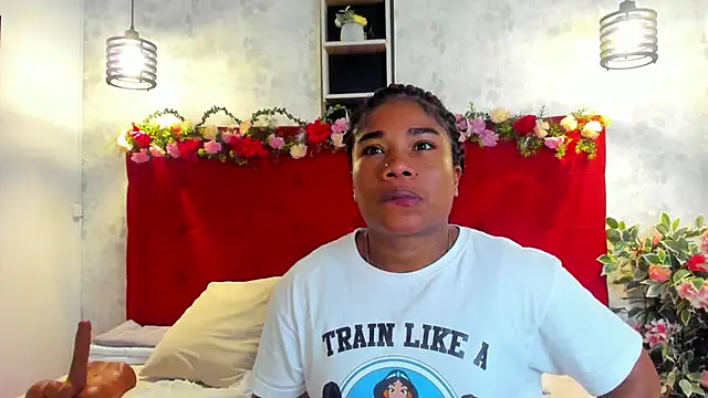 SilvannaFit online show from April 6, 11:55 am