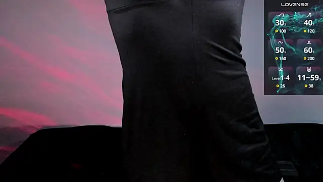 lnxmst online show from March 4, 11:43 pm