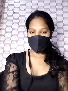 Shivani Tivari online show from February 8, 6:33 pm