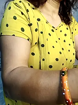 Sneha gril online show from March 24, 5:18 pm