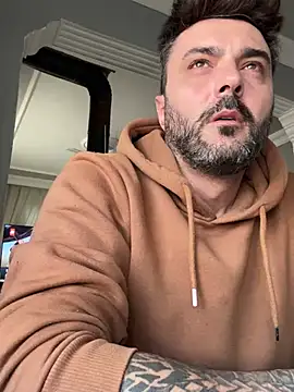 hot man eray online show from February 11, 1:09 pm