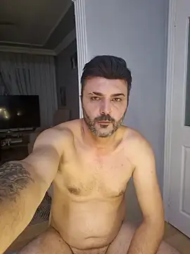 Snapshot of hot_man_eray chatting on December 4, 4:27 pm hot man eray online show from December 4, 4:27 pm